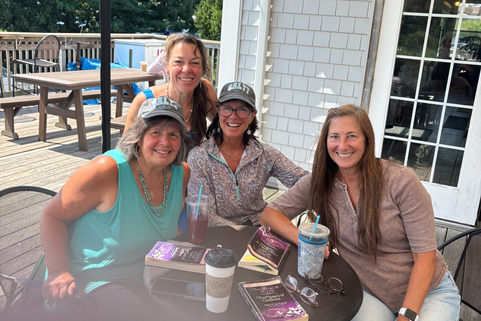 Women from a Quidnessett D-Group studying together