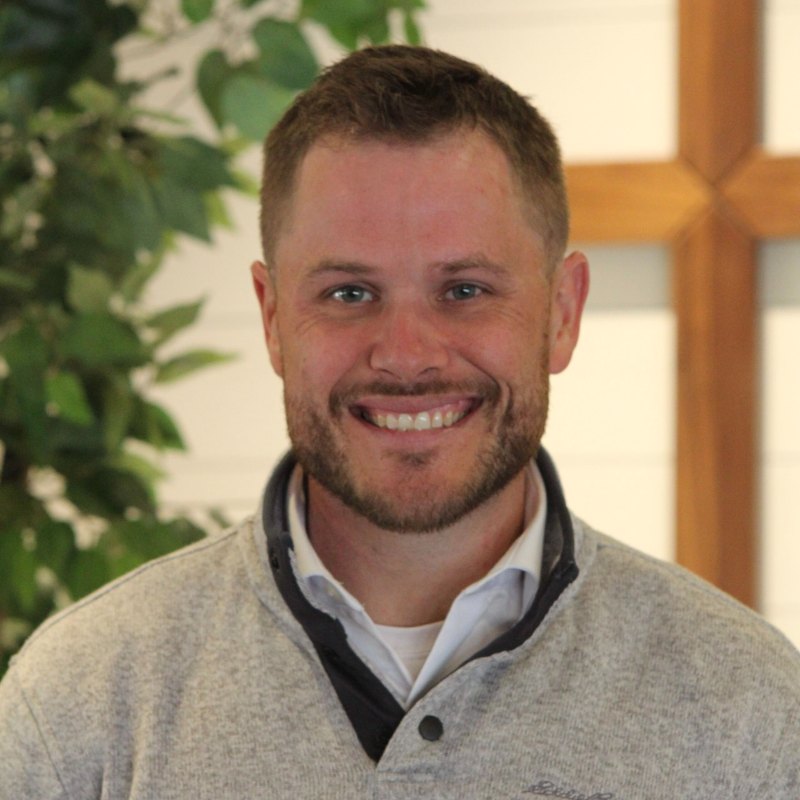 Pastor Jon Sole